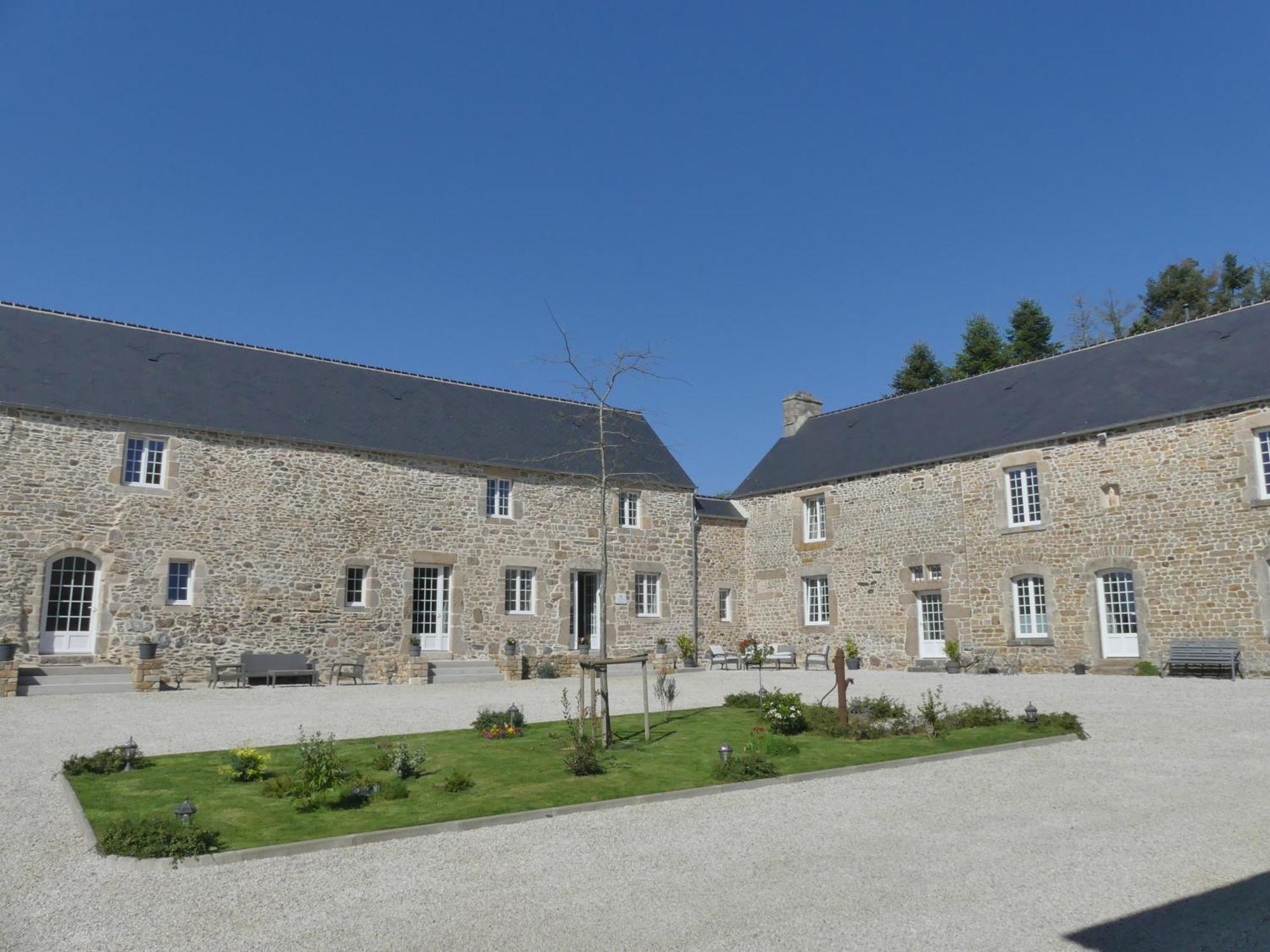 La Vallee Joly Le Vast Exteriör bild